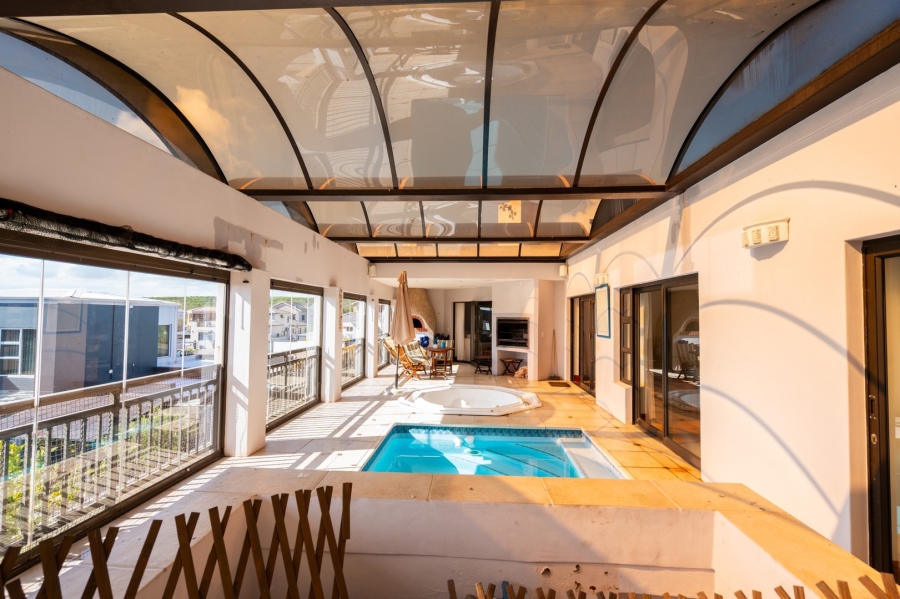 7 Bedroom Property for Sale in Myburgh Park Western Cape